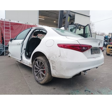 ALFA ROMEO GIULIA (6S)