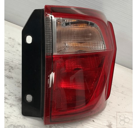 Fanale post. parte est.