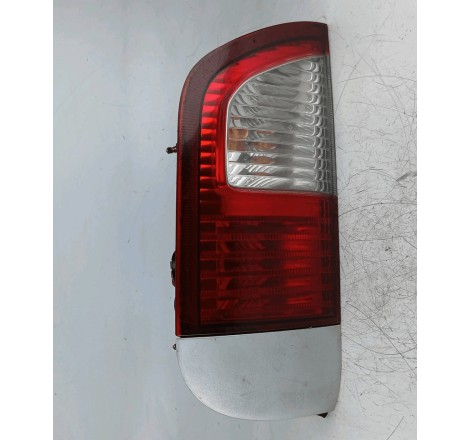 Fanale post. parte est.