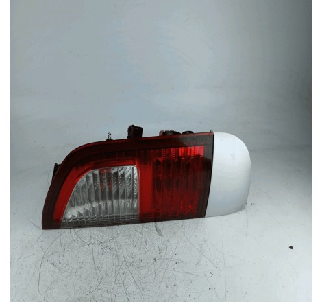 Fanale post. parte est.