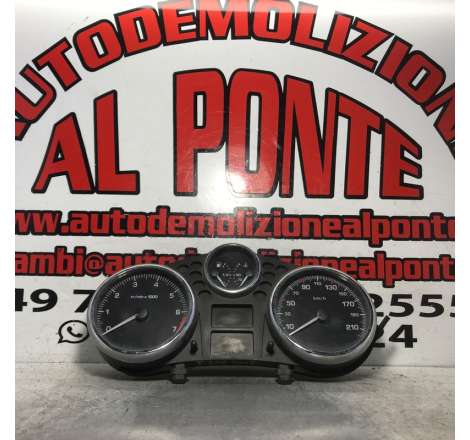 Quadro portastrumenti